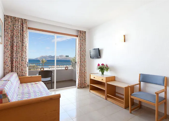 Cabot Hobby Club 3* Поланко