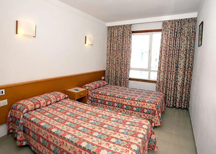 Cabot Hobby Club Otel